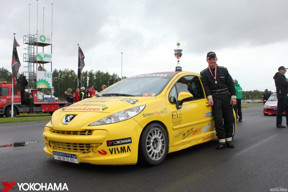 Dennis Bannergård
(Foto: Denner Photo)